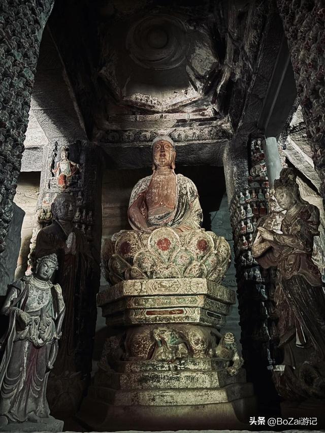 探秘陕北古迹，钟山石窟藏子长，万尊佛像雕刻尽显宋代匠心