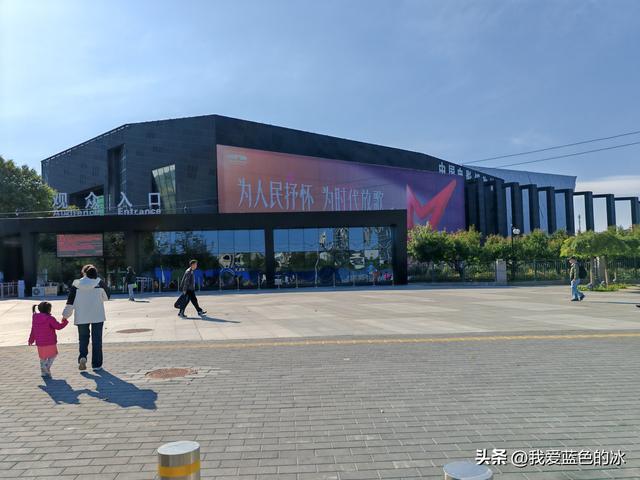 参观北京的中国电影博物馆，虽然距市区很远，但值得跑一趟