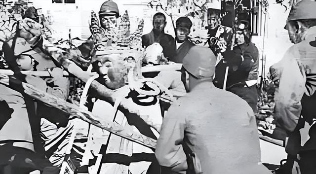 中国发出外交照会，要求日本在六个月内归还118年前掠夺的唐碑。