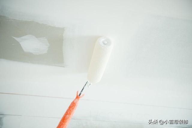 装修刮腻子怎么做才是正确的？师傅详细解说，学会不花冤枉钱