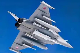 印空军阵风战斗机被击落已实锤，号称能击败歼20的神话终成笑话！图片