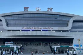青岛至西宁Z272 开行50年，跨越7省行程2449公里，用时26小时48分图片