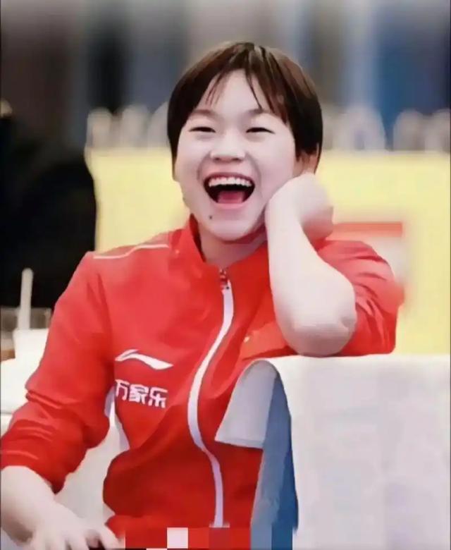 全红婵重返国家队被拍，全新样貌判若两人，意外透露出她真实处境