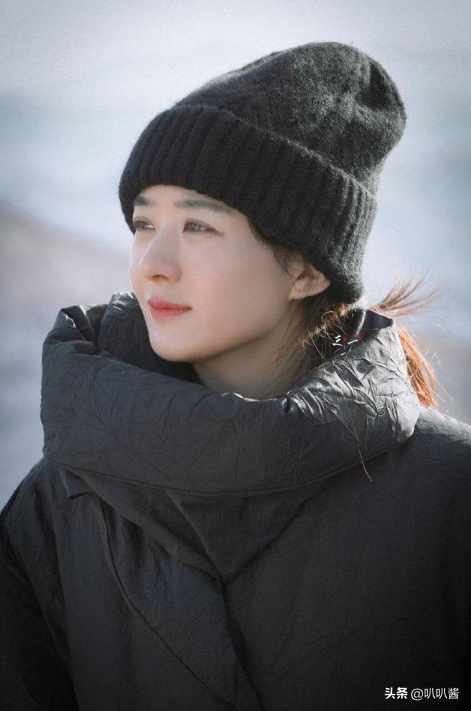 和赵德胤恋情真相大白半年，央视3天2次点名赵丽颖，冯绍峰没说错