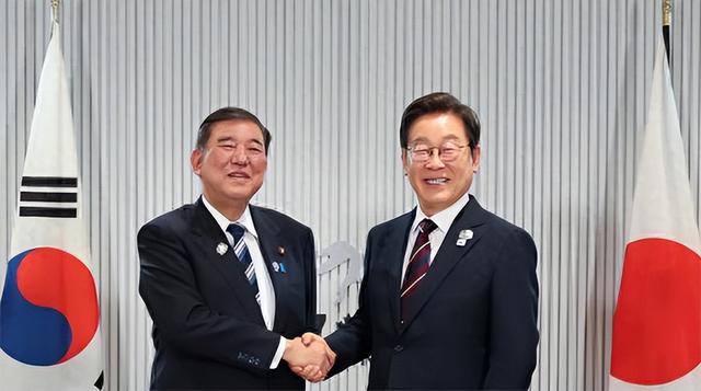 首个拒绝出席阅兵的总统出现？虽是意料之外，但中方还是得留个座
