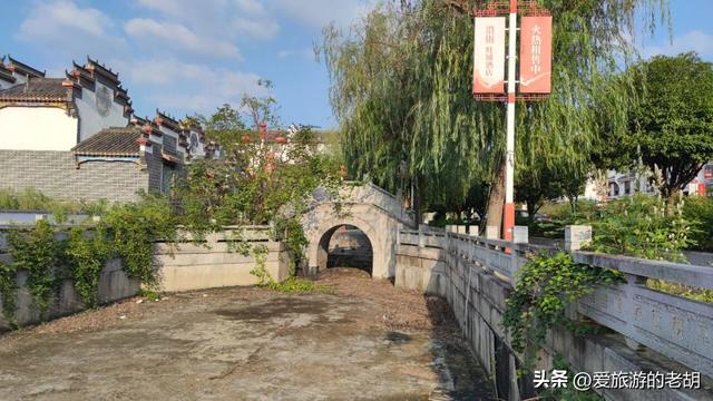 湖南耗资75亿元的古城烂尾10年后，国企接手改名，能否起死回生？