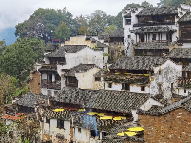 中国必去的 10 大绝美古镇，去过 5 个让人羡慕，全去过的是人生赢家