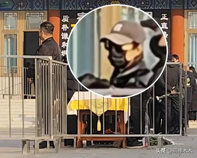 唐嫣疑现身悼念罗晋父亲，打扮严实在入口迎宾，被曝曾悄悄去探病