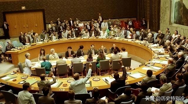 联合国中美俄会费断崖：中国32亿，俄3.5亿，美国不仅最多还欠费