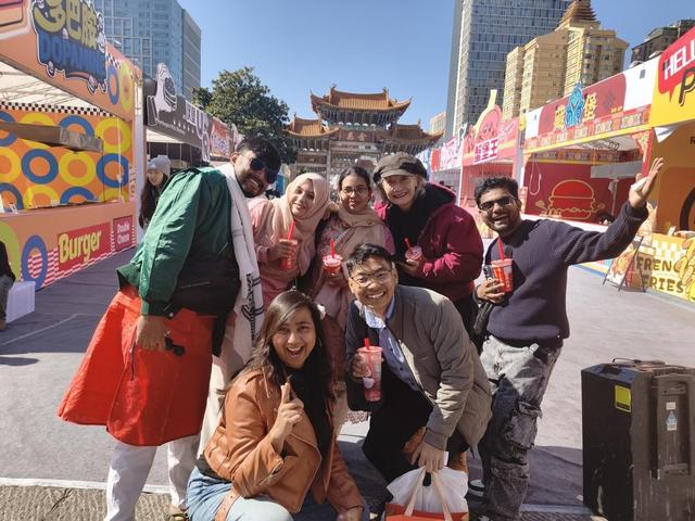 【外眼看云南】用Flower、Citywalk、Shopping的方式，开启孟加拉博主的春城之旅