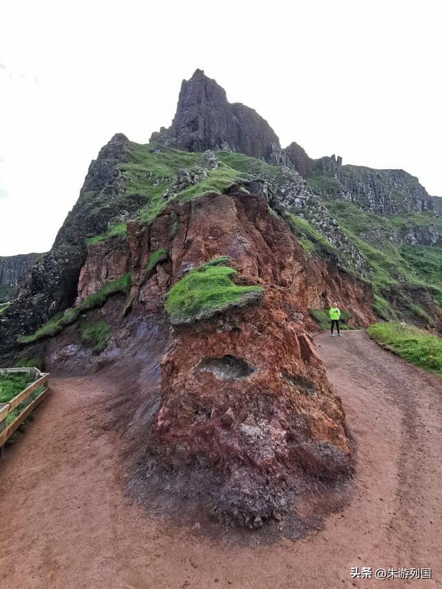 北爱尔兰山海行，巨人堤的壮阔与树隧的温柔