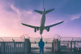 “为了投低空，老板让我去学飞机驾照”图片