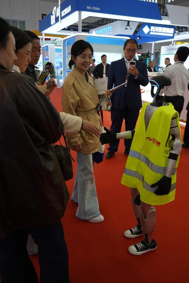现场直击！2025（第二十七届）中国国际矿业大会精彩瞬间