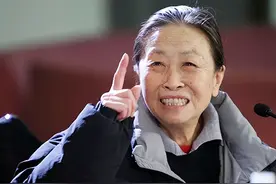 张少华：一生节俭住40平米房子，去世1年多，老伴的痴情让人落泪图片