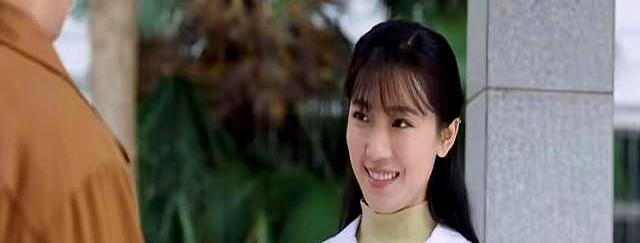 《依依向北风》直到白玉飞下跪忏悔，盛雪竹才知，父亲对她有隐瞒