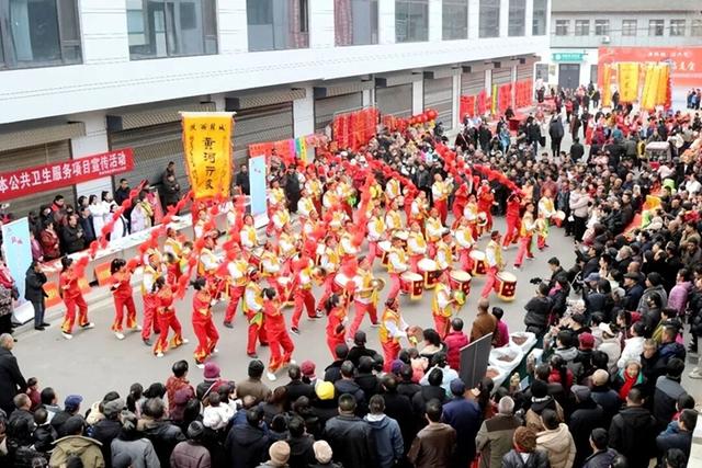 瑞马奔腾中国年 黄河岸边过大年 2026 渭南春节文旅活动绘就丰年盛景