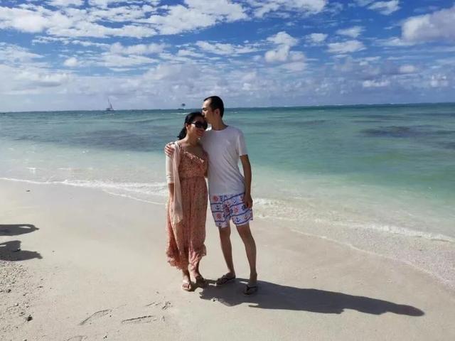 这个地方真奇葩！出门买菜带上百亿，一箱钱买不到一卷纸