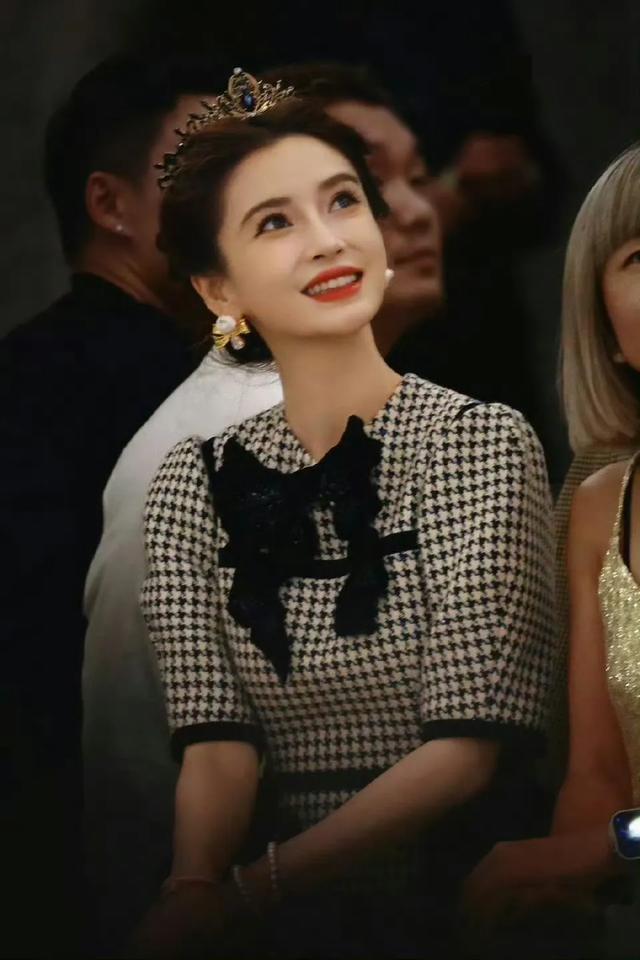 “公主皇冠”下的高危游戏:Angelababy的美貌神话还能续费几年?