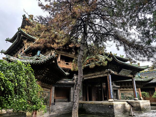 2025年稻城亚丁自驾之旅（4）榆次老城