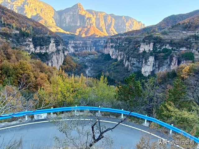 自驾南太行国画小镇石板岩第二天，体验石阱线驾驶乐趣