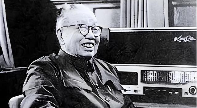 78年，谭震林怒斥汪东兴：我已经70多了，什么叫“重新做人”？