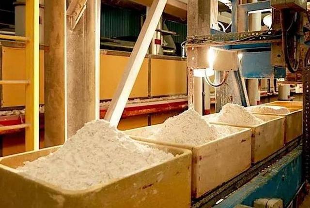 动真格了？普京下令不惜一切代价，降低对中国的依赖，事情不简单