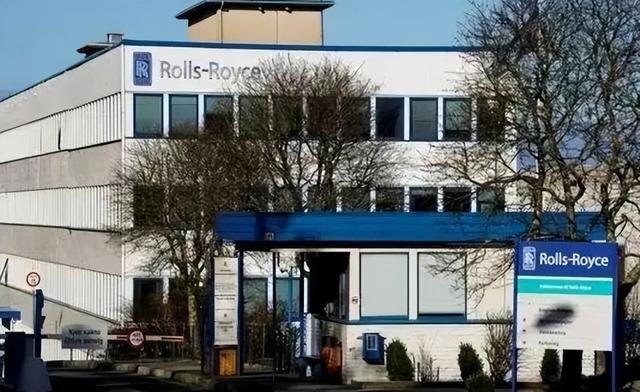 绝不向中国低头！宁愿裁员9000破产，也不接受中国的帮助