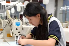 姜萍事件新消息：她初三的数学老师发声，让我们又看到了一些真相图片