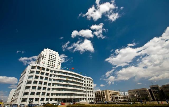 河北省大学排名“大调整”！河北农大位列第四，燕山大学无缘前20