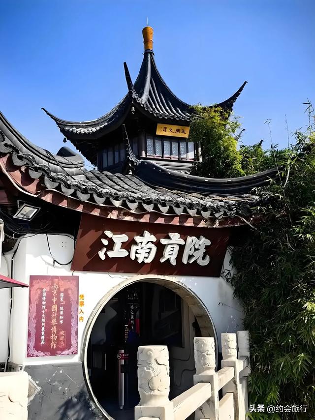 为啥南京夫子庙的小吃又贵又难吃?游客:本地人不吃,专坑外地人