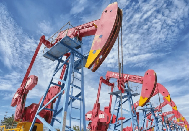 俄罗斯没想到，美国更没想到，如今的中国石油，成为石油遥遥领先