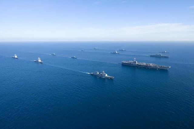 2025回看美专家 8 年前预言，西太平洋军备竞赛，中美难分胜负？