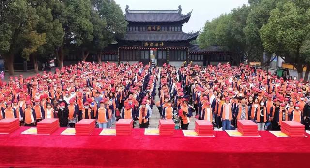 诗意安陆 李白归来——从《长安三万里》看安陆烟火人间