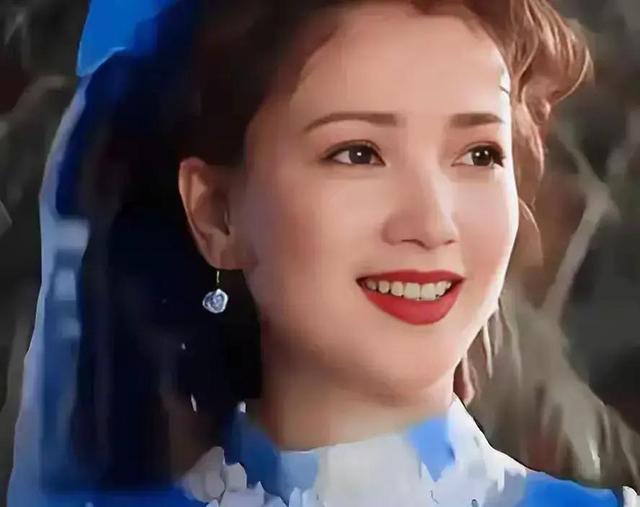 何晴生命最后一刻曝光，用力拉着儿子的手，令人泪目，生前喜欢雪