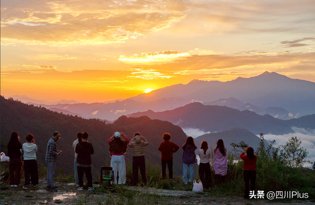 绵阳平武：20℃的清凉经济“热”起来 多元消费场景激发夏游活力