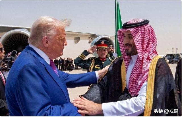 美疯了？上赶着给沙特当保镖！沙特王储笑了：东方老朋友给的底气