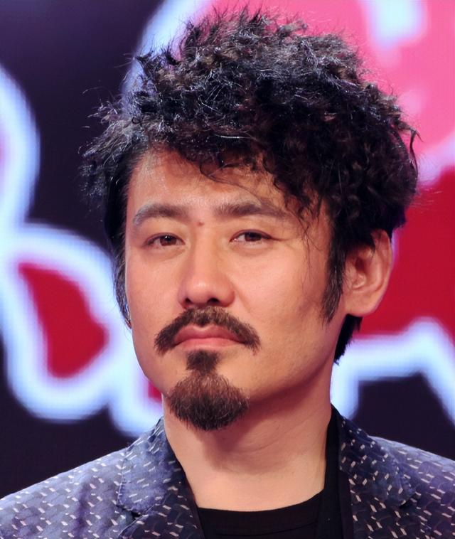 善恶终有报！移居英国仅2年，57岁吴秀波再迎噩耗，步李易峰后尘