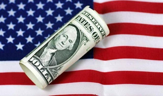 特朗普还没启程访华，中国突然公布黄金库存，美国霸权地位已不保