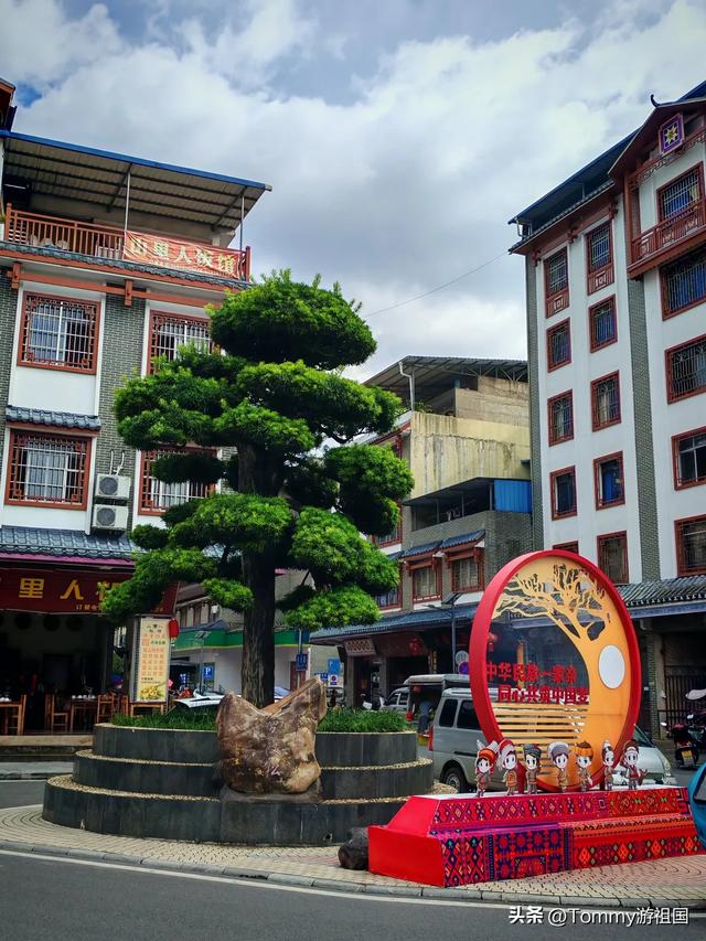 开着房车避暑季：金秀县城是山水瑶城景区，一场房车与自然的邂逅