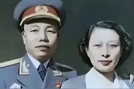 30张罕见新中国上将夫妻合影，伉俪情深满是温情，值得收藏！图片
