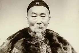 李鸿章死时留给子孙10多亿，52年后，他43岁的混血孙子竟活活饿死图片