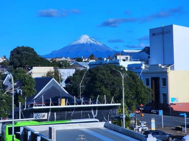 新西兰北岛西海岸的风光迷人旖旎