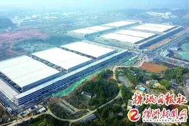 火车，年底驶入三一智慧钢铁城图片