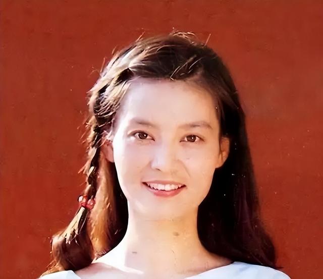 演技再好长得凶也白搭！一脸“凶相”的5位女演员，可惜了好演技