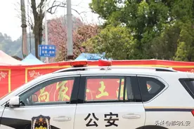 墨冲派出所：小喇叭走村串户“喊”森林防火图片
