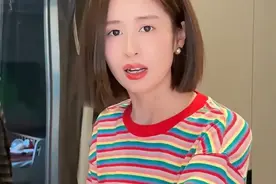 付辛博老婆晒衣橱像批发市场，颖儿衣服扔一地，送助理T恤好大方图片