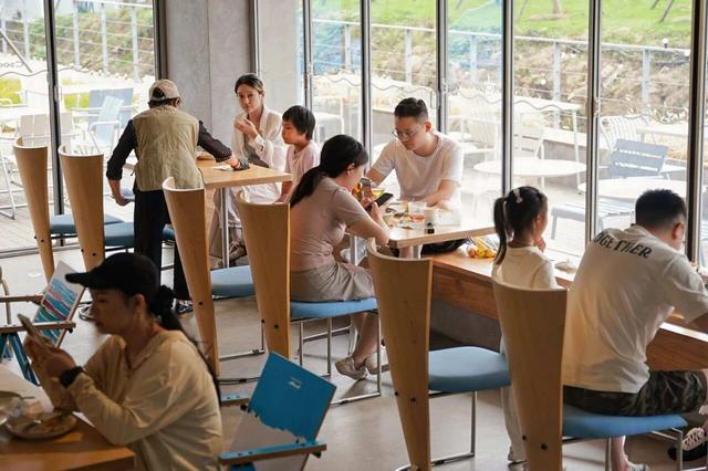 莫干山的文旅新实践，山野里长出了新日常