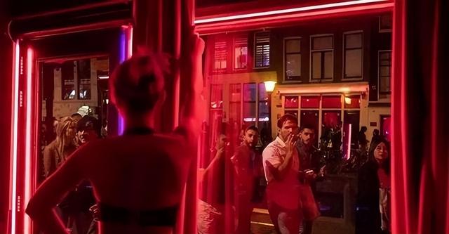 立陶宛为啥被称为“欧洲淫窟”？带你去瞧瞧这个可悲的中欧小国