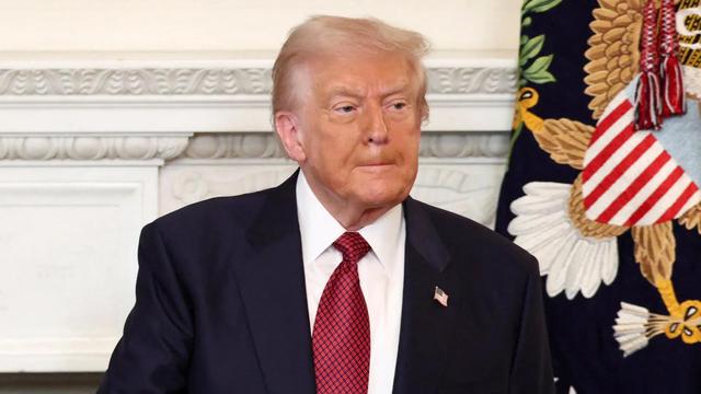 0票反对！美全票通过涉台法案，黄仁勋通告全球，中美交易恐生变