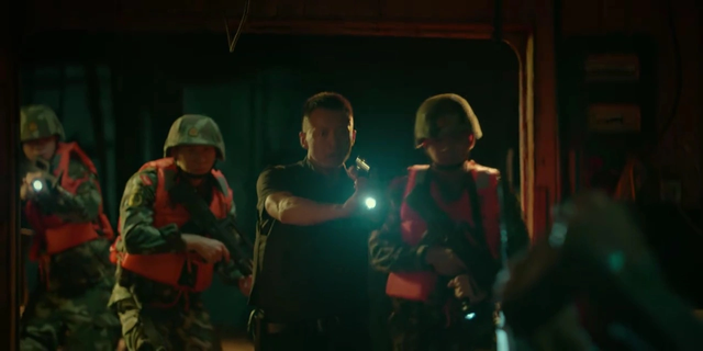 震撼！《重影》12集大结局：秦虹被捕，马伟成被判20年，张妍自尽